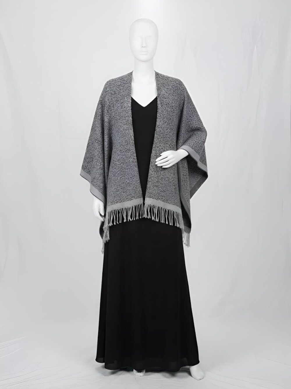 Coldwater Creek Gray Black Marled Knit Fringe Ruana Wrap Shawl One Size